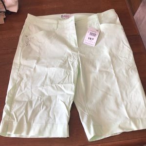 Bermuda Shorts - Mint